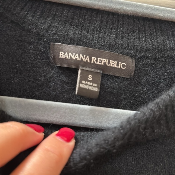Banana Republic Embellished pullover - Picture 3 of 4